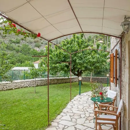 Villa Kastania Kastanéa Extérieur photo