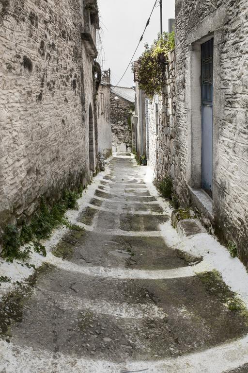 Kastania *